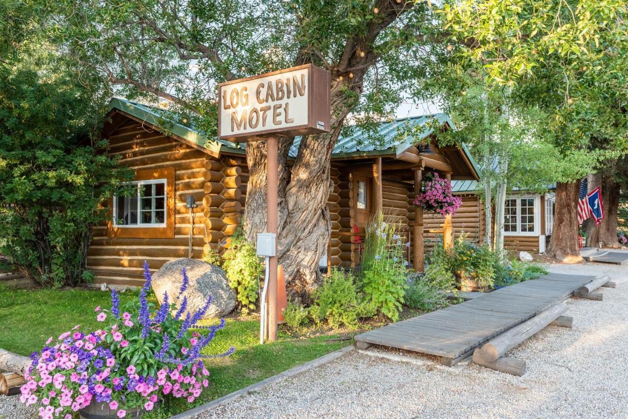 Log Cabin Motel Пайндейл Экстерьер фото